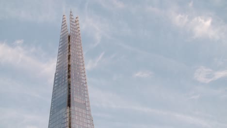 Close-Up-of-the-top-of-The-Shard-2