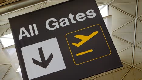 Flughafen-Alle-Tore-Zeichen