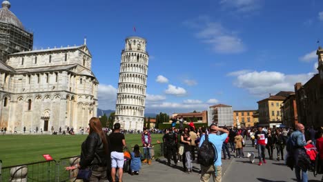 Schiefer-Turm-Von-Pisa-Italien