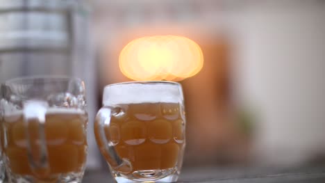 Glass-of-Beer-Tracking-Shot