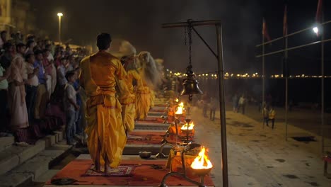 Nighttime-Ceremony-Being-Performed-in-Varanasi