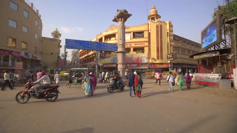 Godowlia-überquert-Varanasi