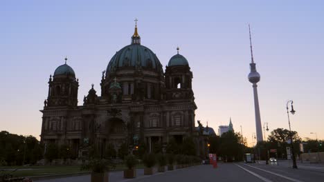 Catedral-de-Berlín-al-amanecer