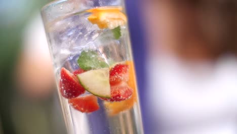 Fruity-Summer-Drink-Bubbling-in-Sun