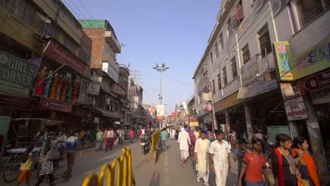 Tracking-Down-Busy-Varanasi-Shopping-Street