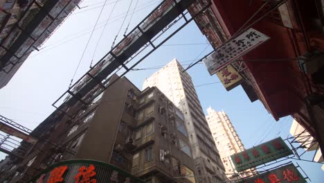 Auf-Der-Suche-Nach-Der-Seitenstraße-Von-Hongkong