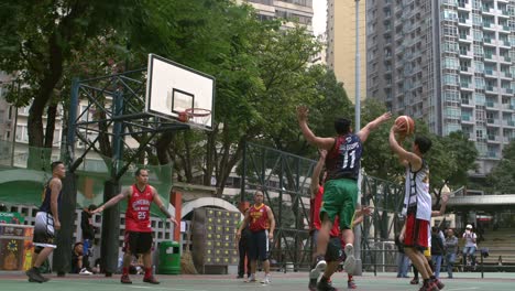 Basketball-Game-in-Slow-Motion