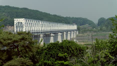 Brücke-Der-Freiheit-Im-Koreanischen-Dmz
