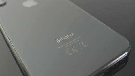 Statische-Aufnahme-Der-Rückseite-Des-IPhone-X