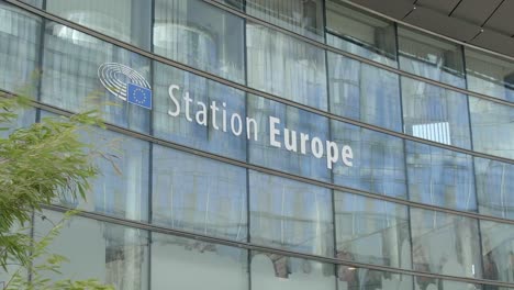 Bahnhof-Europa-Anmelden-Brüssel
