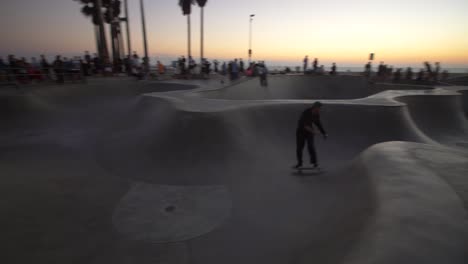 Skateboarder-at-Venice-Beach-Skate-Park