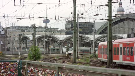 Bahnhof-In-Köln-4k