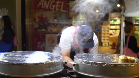 Streetfood-Verkäufer-In-Seoul