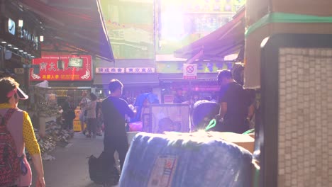 Namdaemun-Markt-An-Einem-Sonnigen-Tag