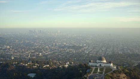 El-Observatorio-Griffith-y-LA-City-Skyline