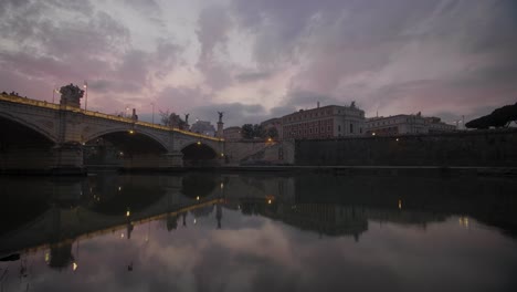 Sonnenuntergang-über-Der-Brücke