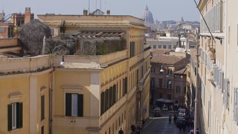Eine-Kleine-Straße-In-Rom