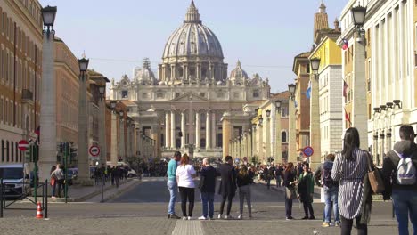 Via-Della-Concillazione-In-Zeitlupe