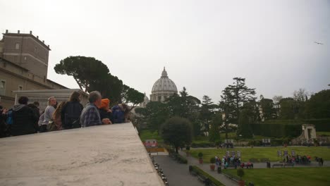 Gardens-Behind-St-Peters-Basilica