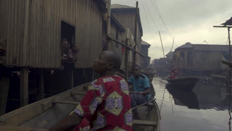 Comunidad-De-Zancos-De-Makoko-Nigeria-08