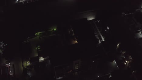 Stadt-Bei-Nacht-Nigeria-Drohne-06
