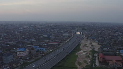 Ciudad-al-atardecer-Nigeria-Drone-09