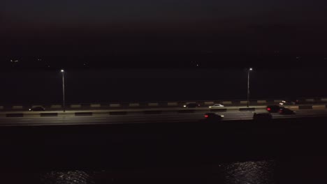 Puente-de-carretera-en-la-noche-Drone-06
