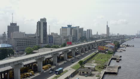Drone-de-ciudad-de-gran-altura-Lagos-07
