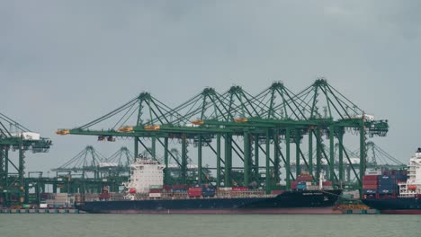 Singapur-Hafen-02