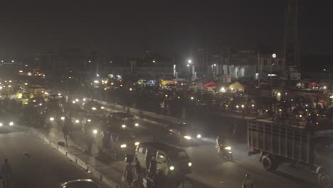 Stadtverkehr-Bei-Nacht-Nigeria-02