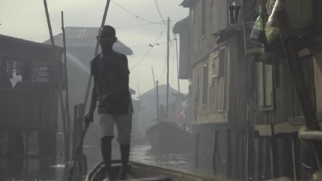 Comunidad-De-Zancos-De-Makoko-Nigeria-18