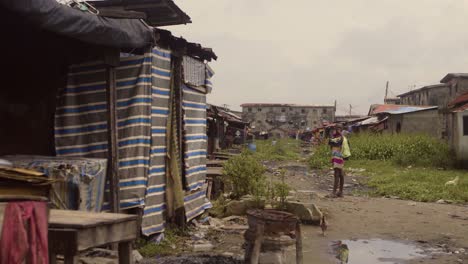 Nigeria-Slum-05