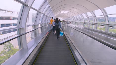 Flughafen-Travelator-Singapur-03