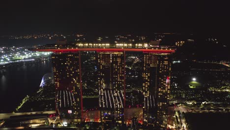 Marina-Bay-Sands-Hotel-Bei-Nacht-Singapur