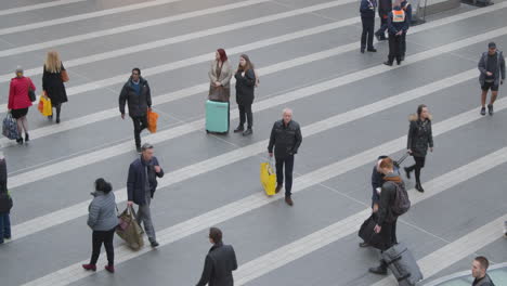 Commuters-walking-through-train-station