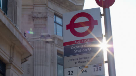 Bus-Stop,-Oxford-Circus,-London