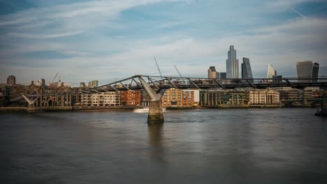 Going-to-St-Paul's.-Timelapse