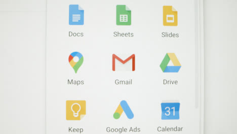 Seguimiento-A-Varios-Iconos-De-Aplicaciones-De-Google-En-La-Pantalla