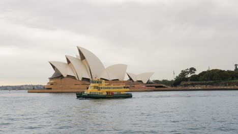 Sydney-Opera-House-with-Ferry-Passing