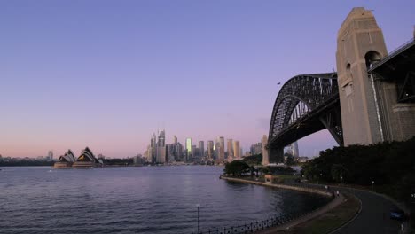 Sydney-Bridge-Und-Hafen-Im-Morgengrauen