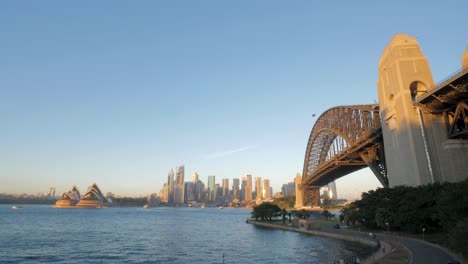 Sol-De-La-Mañana-En-El-Puente-Del-Puerto-De-Sydney