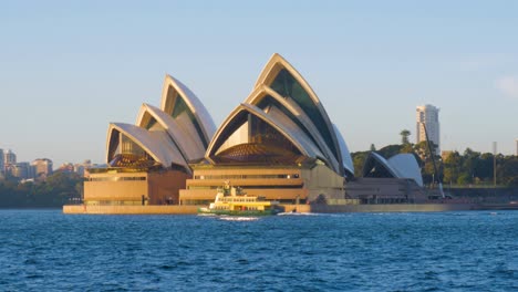 Opera-House-with-Ferry-Crossing