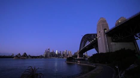 Sydney-Bridge-Harbor-Von-Milsons-Point-Im-Morgengrauen