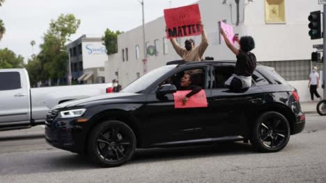 Hollywood-Police-Officer-on-Motorbike-during-Protests