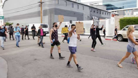 Hollywood-Demonstranten-Marschieren-Auf-Der-Straße