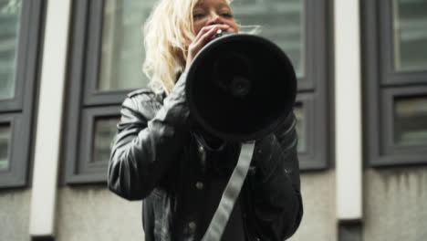 London-Black-Lives-Matter-Activist-Inspiring-Other-Protesters