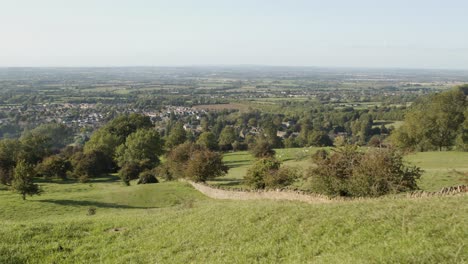 Tilt-Reveal-of-Village-from-Top-of-Hill