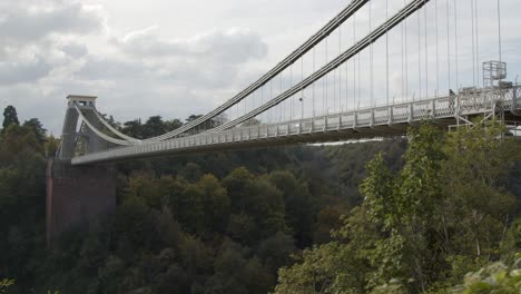 Tiro-Deslizante-Del-Puente-Colgante-De-Clifton-En-Bristol,-Inglaterra