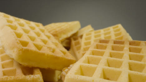 Schieben-Extreme-Nahaufnahme-Eines-Haufens-Waffeln