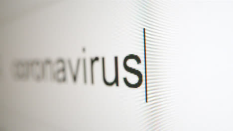 Extreme-Nahaufnahme-Beim-Eingeben-Von-Coronavirus-In-Die-Google-Suchleiste